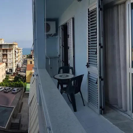 Apartment 504 Cefalu