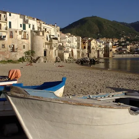 Apartment 504 Cefalu